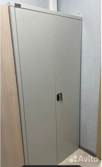 Шкаф металлический архивный с полками