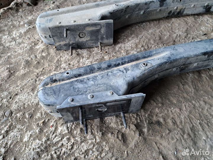 Усилитель заднего бампера на Mercedes w220