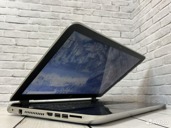 Игровой ноутбук HP 4ядра/8gb/SSD/2gb видео