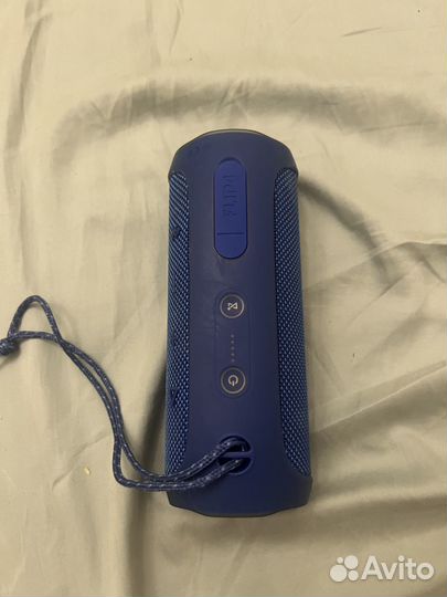 Портативная колонка jbl flip 4 (сломанная)