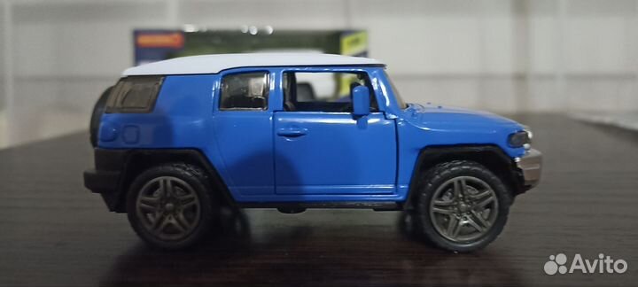 Модель автомобиля 1:32 Jeep
