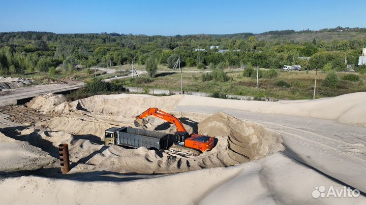 Речной песок для дорожных работ