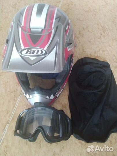 Шлем для мотокросса