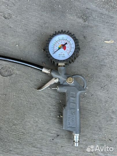 Пистолет для подкачки шин