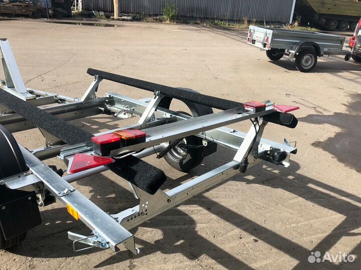 Лодочный прицеп для пвх-лодки, гидроцикла