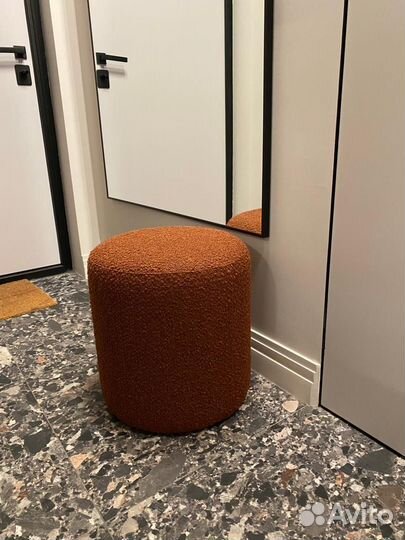 Пуфик в прихожую