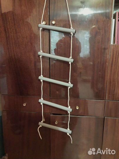 Поручень для инвалидов. Верёвочная лестница