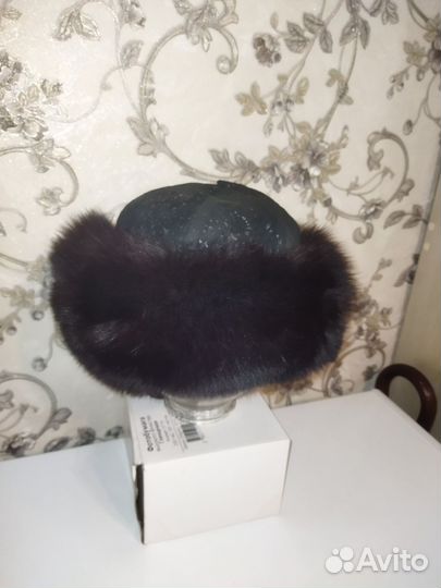 Шапка женская с натуральным мехом