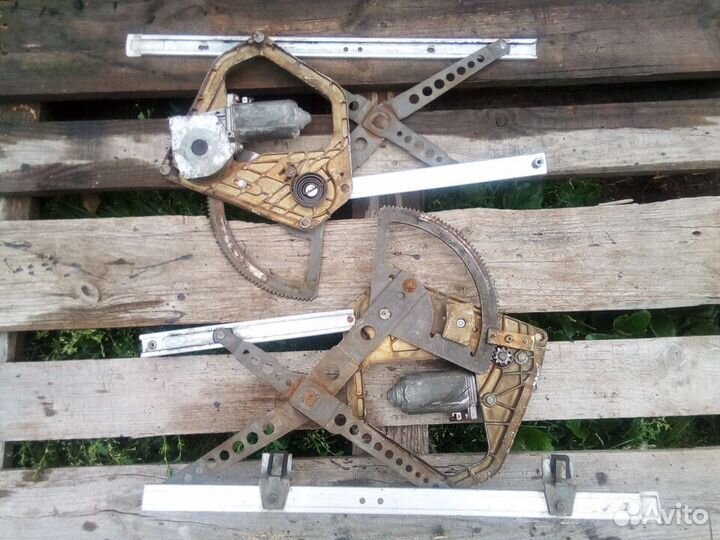 Стеклоподъемник BMW е-34