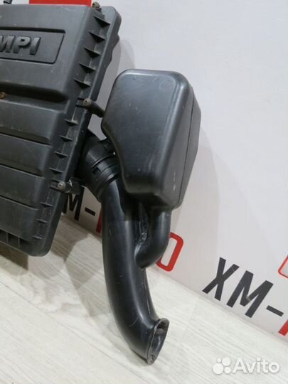 Корпус воздушного фильтра Skoda Rapid