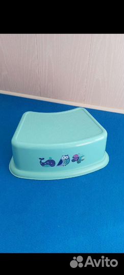 Сидушка на унитаз, подставка под ножки