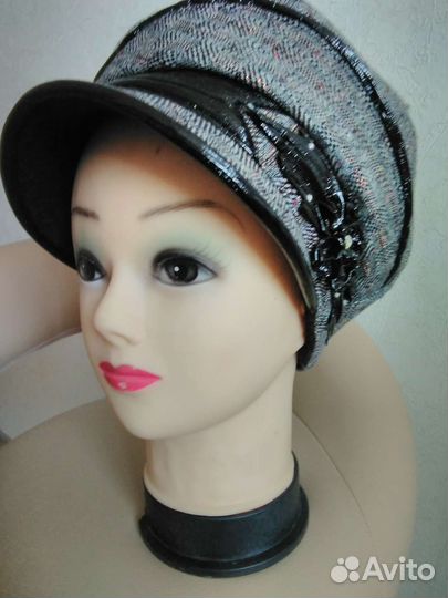 Кепка женская из драпа на подкладке. Россия