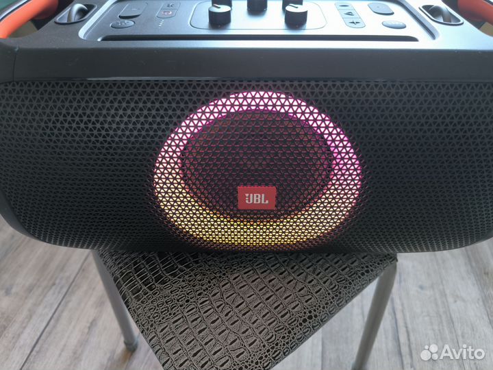 Колонка jbl partybox on the go