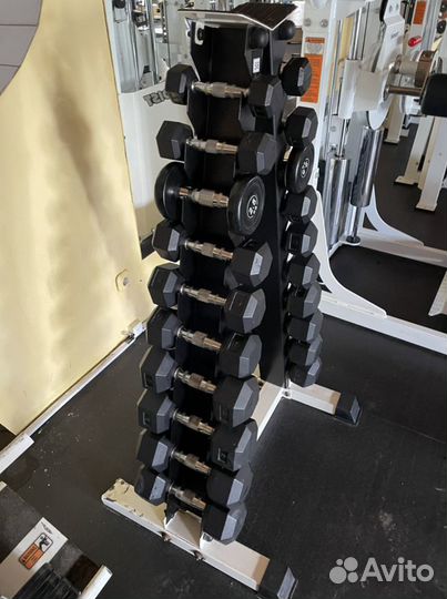Коплект стойка с гантелями