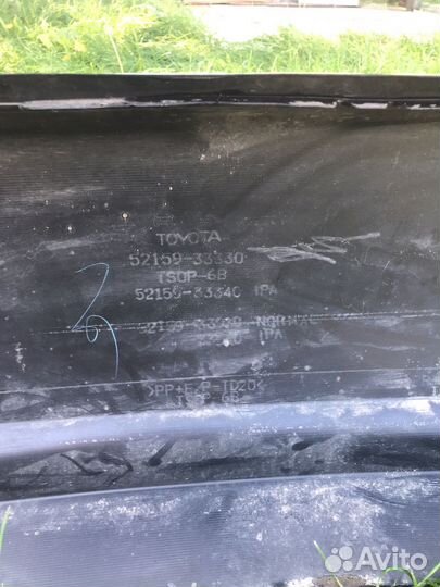 Бампер camry 55задний