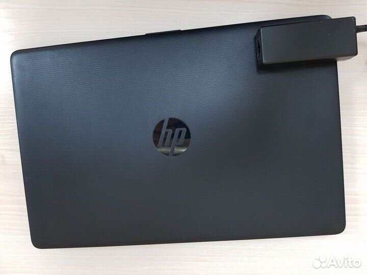 Ноутбук HP на AMD A4 9125 с DDR4\SSD