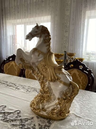 Статуэтки из гипса