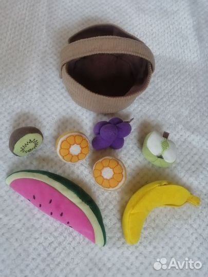 Набор фруктов в корзине IKEA