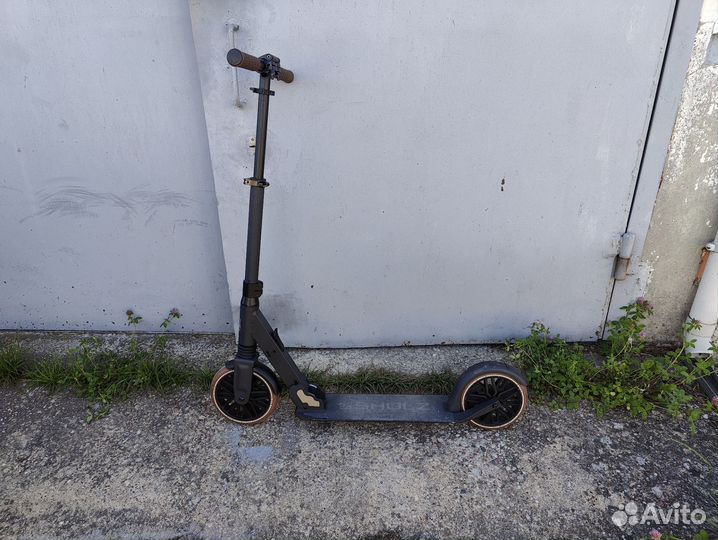 Самокат shulz 200 pro