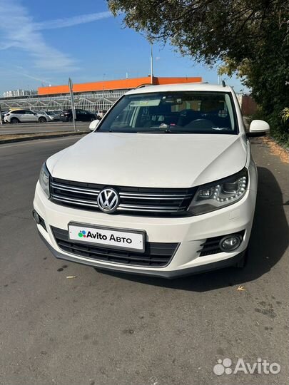 Volkswagen Tiguan 2.0 AT, 2011, 231 000 км