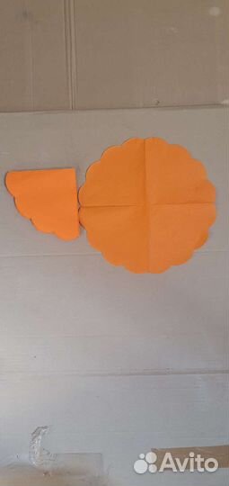 Салфетки бумажные круглые трех слойные