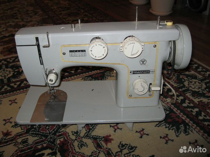 Швейная машинка