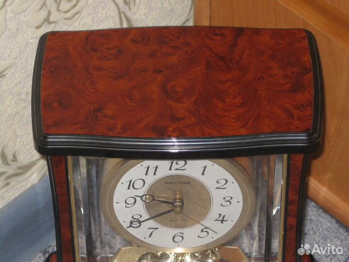 Часы настольные