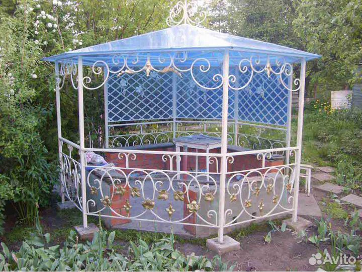Кованая беседка