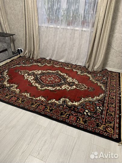 Ковры и паласы бу 2*3