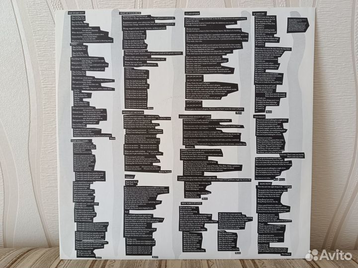 David Bowie – Never Let Me Down (оригинал)