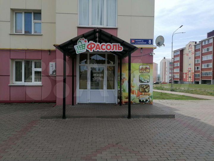 Торговая площадь, 67 м²