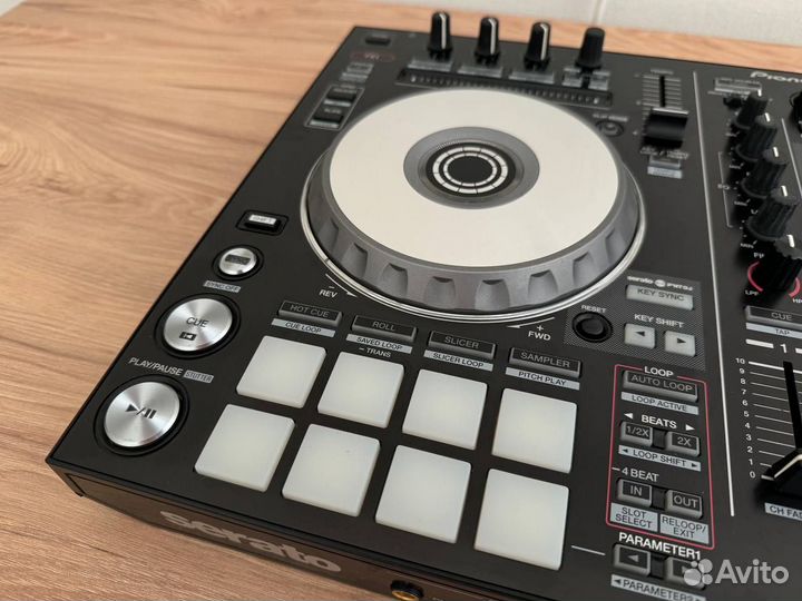 Pioneer DDJ-SR2