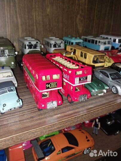 Машинки модели хамер и мустанг