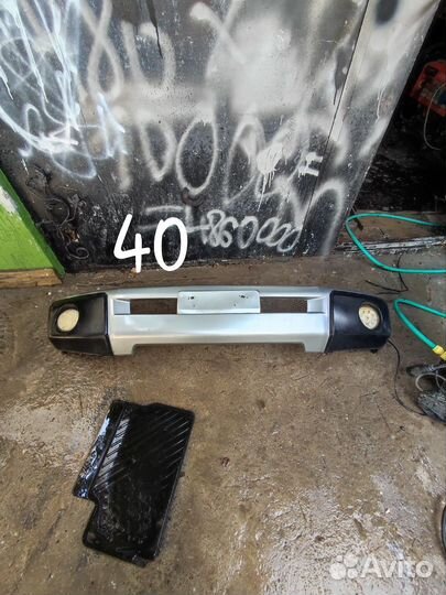 Запчасти на Mitsubishi pajero io (3 двери)