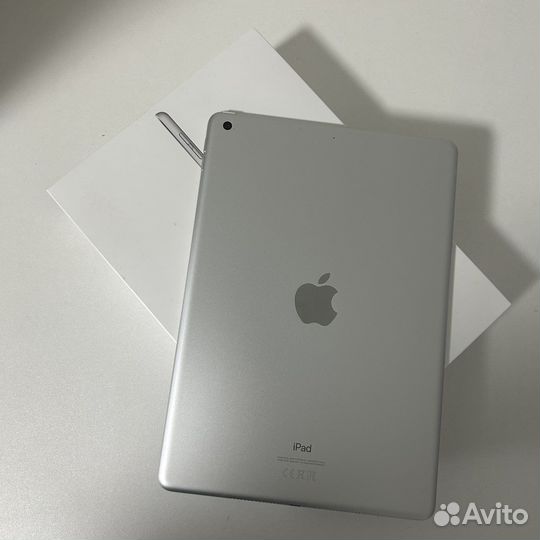 Планшет iPad 8 2020 wifi 32gb