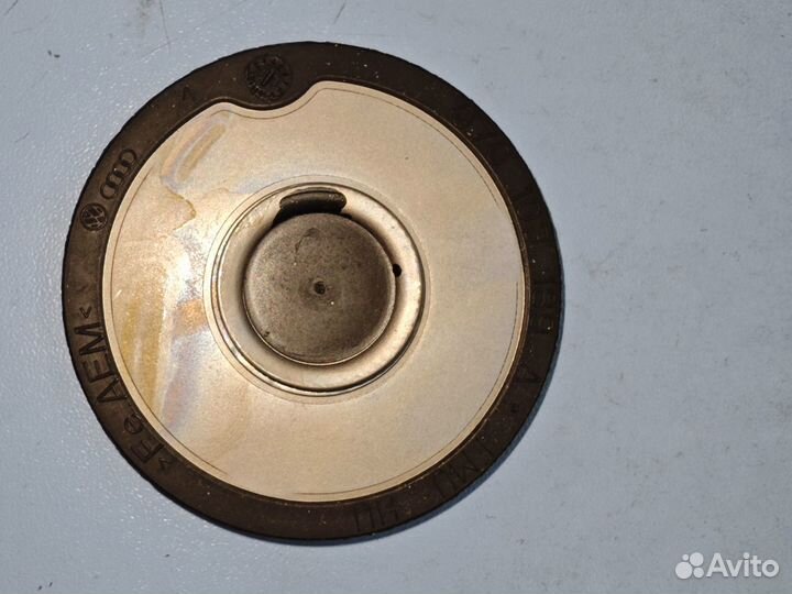 VAG 070103189A Заглушка коленвала