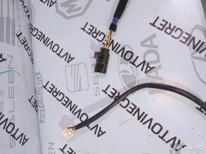 Накладка двери багажника KIA Sportage 3