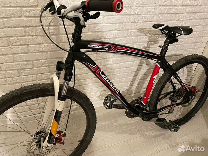 Продам горный велосипед Specialized