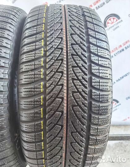 Goodyear UltraGrip 8 Performance 225/45 R17 91L