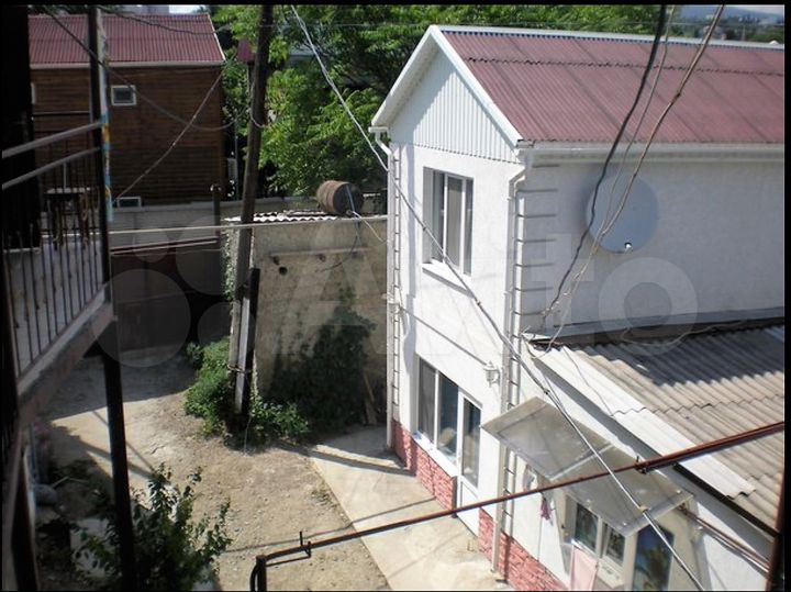 Дом 50 м² на участке 5 сот.