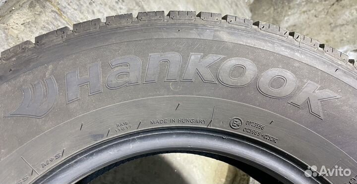 Hankook Vantra LT RA18 215/75 R16C