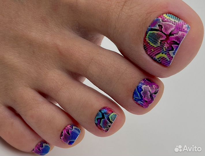 Маникюр/педикюр