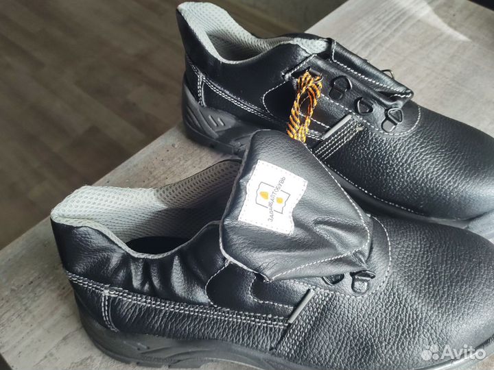 Ботинки мужские