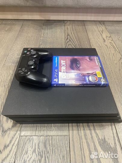 Sony playstation 4 pro 1tb +detroit