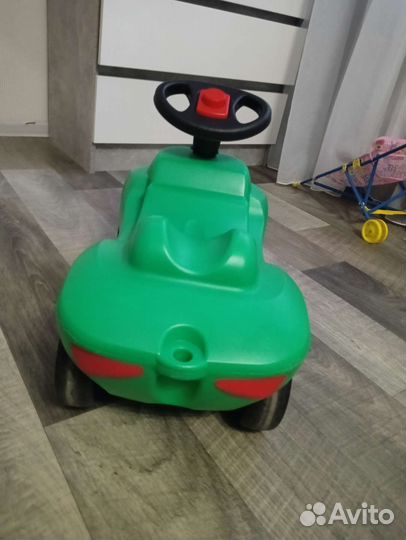 Машинка каталка 1+