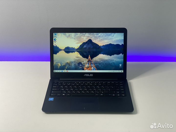 Шустрый Asus с SSD диском для офиса