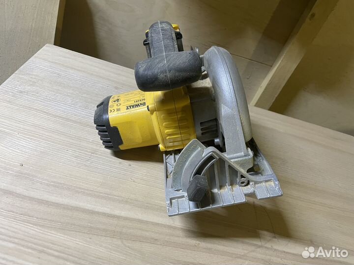 Циркулярная пила dewalt dcs391