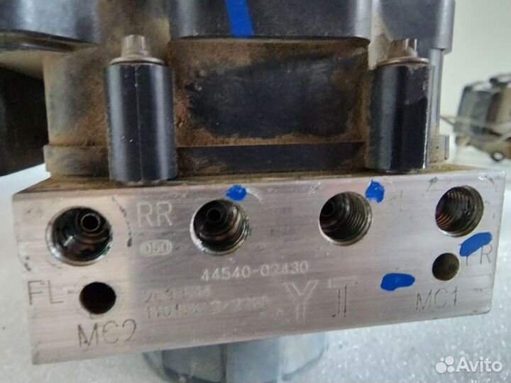 Блок abs Toyota Corolla E180 2012-2016