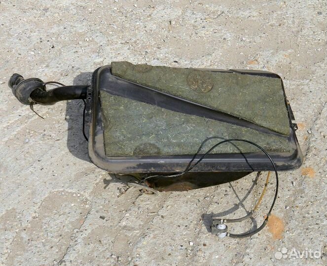 Бак топливный Audi 80 B3