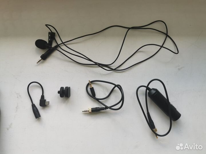 Микрофон петличный Boya BY-WM6